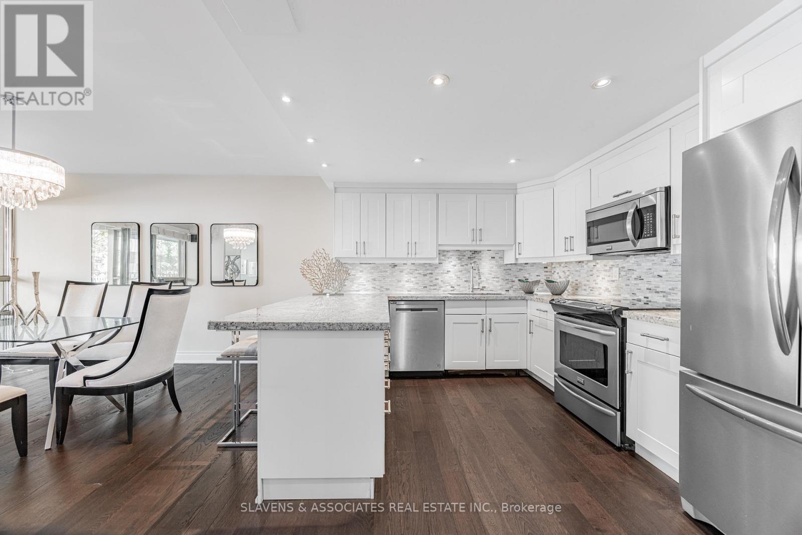 108 - 18 Lower Village Gate, Toronto, Ontario  M5P 3M1 - Photo 16 - C12455985