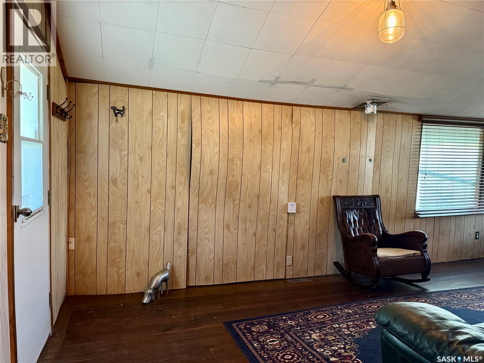 343 4th Street E, Regina Beach, Saskatchewan  S0G 4C0 - Photo 29 - SK020588