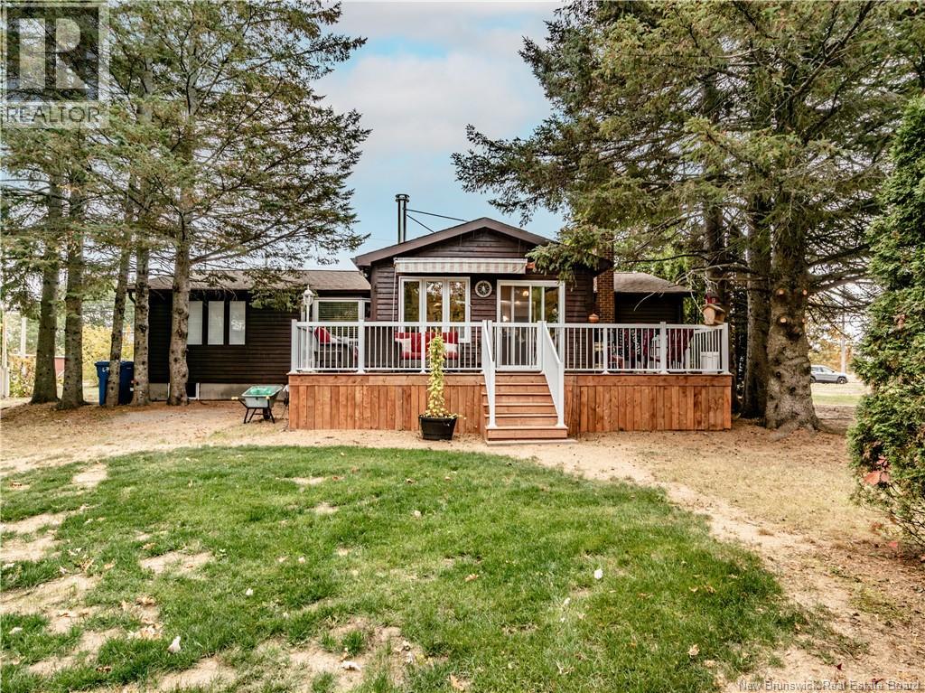 22 Rue Beausejour Street, Saint-Louis-De-Kent, New Brunswick  E4X 1A8 - Photo 3 - NB128063