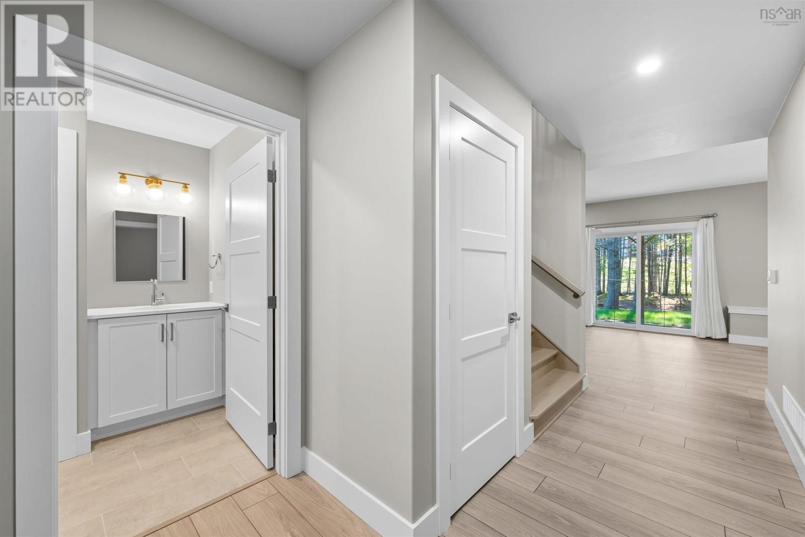 22 Puncheon Way, Bedford, Nova Scotia  B4B 2K9 - Photo 40 - 202523389