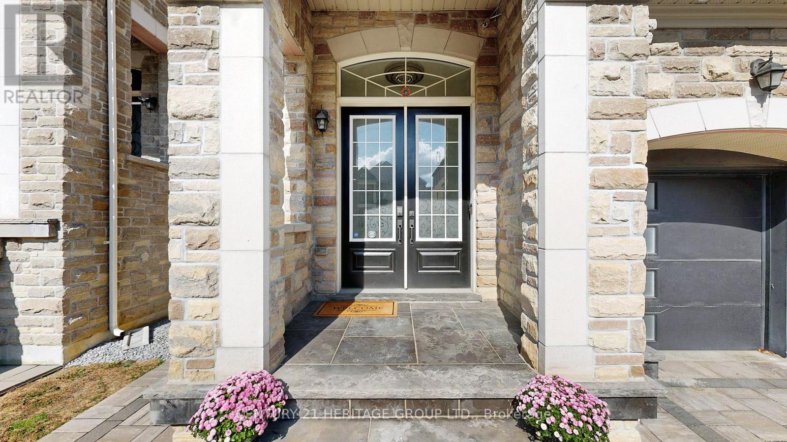 103 Garyscholl Road, Vaughan, Ontario  L4H 3R4 - Photo 3 - N12455946