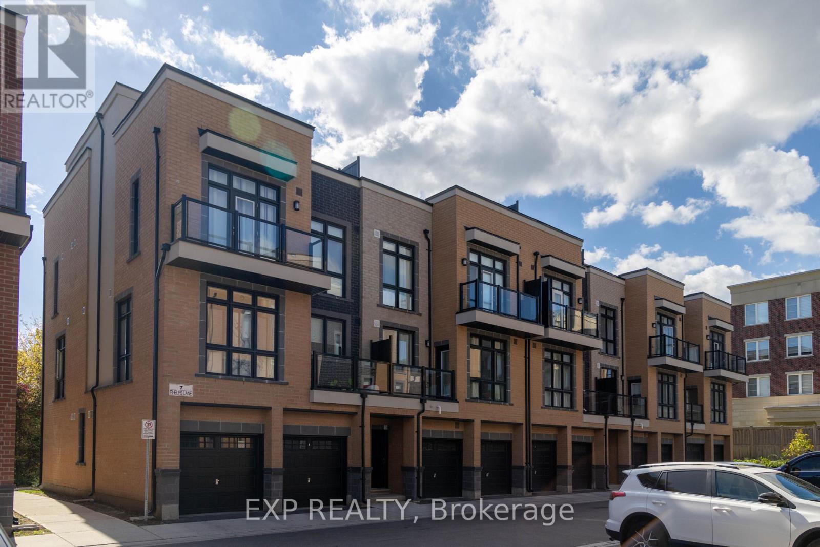 15 - 7 PHELPS LANE, Richmond Hill, Ontario
