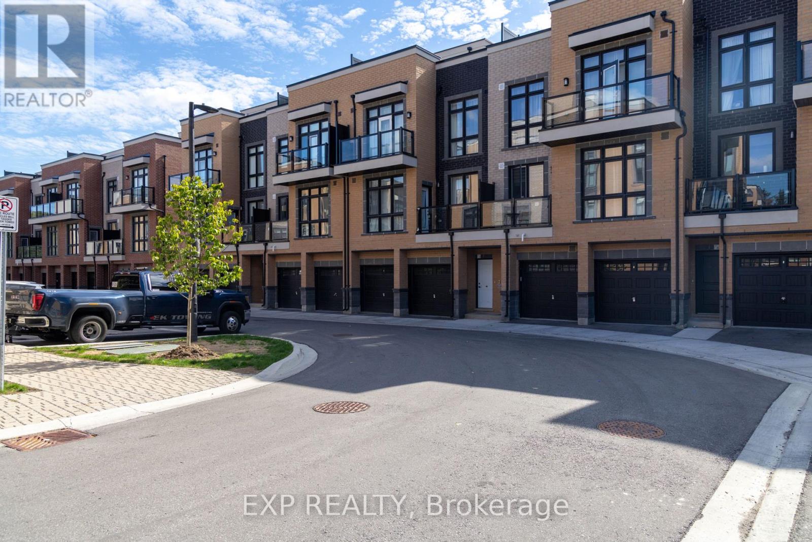 15 - 7 Phelps Lane, Richmond Hill, Ontario  L4E 1J4 - Photo 18 - N12455947