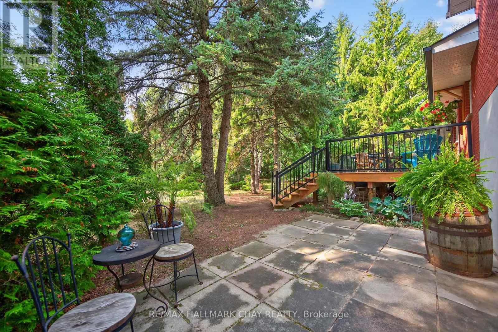 5205 5th Line, New Tecumseth, Ontario  L0G 1W0 - Photo 46 - N12455951