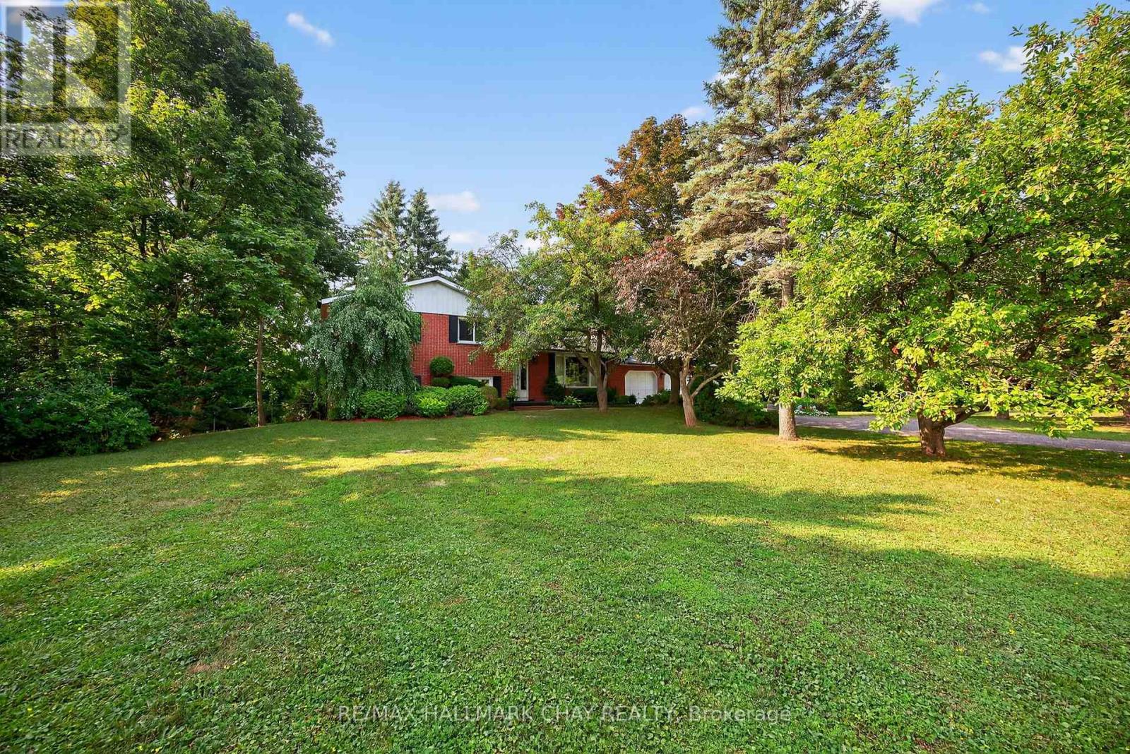 5205 5th Line, New Tecumseth, Ontario  L0G 1W0 - Photo 7 - N12455951