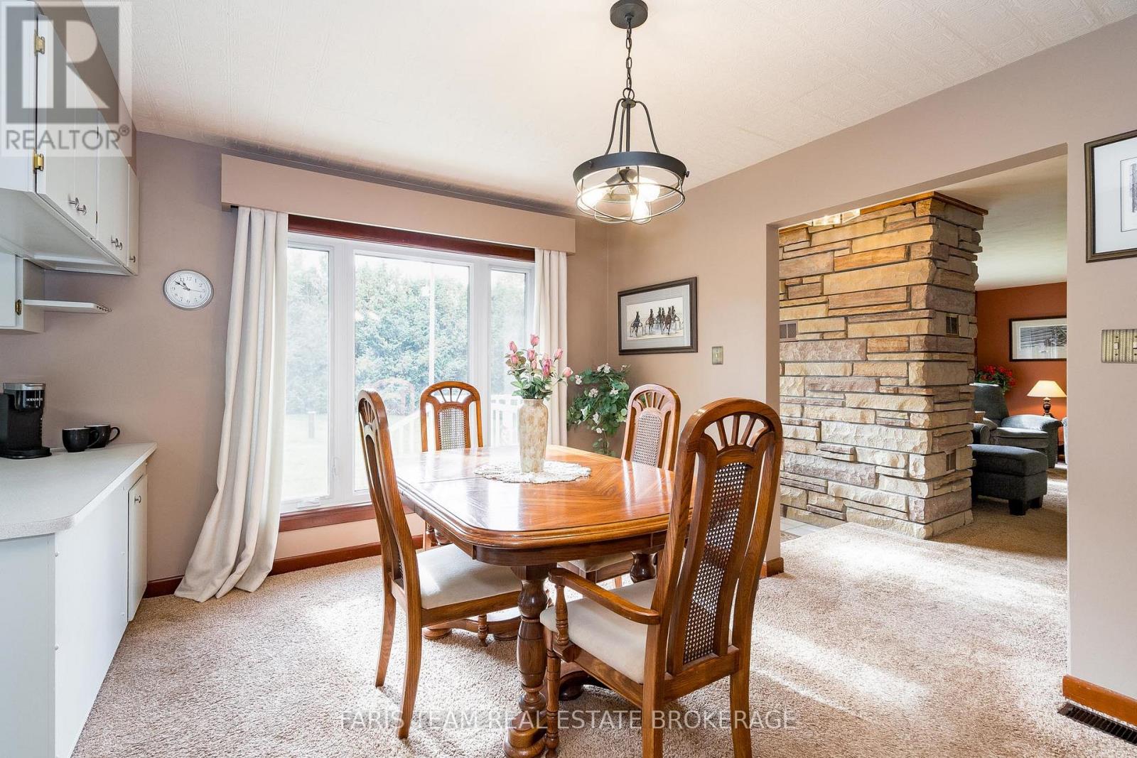 2826 Horseshoe Valley Road W, Springwater, Ontario  L0L 2K0 - Photo 11 - S12455978