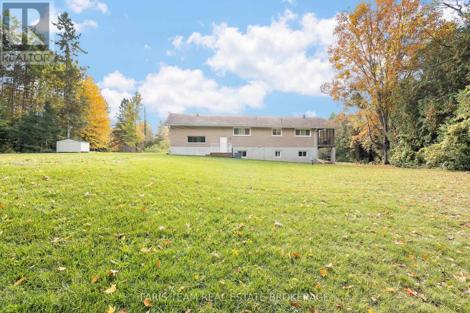 2826 Horseshoe Valley Road W, Springwater, Ontario  L0L 2K0 - Photo 29 - S12455978