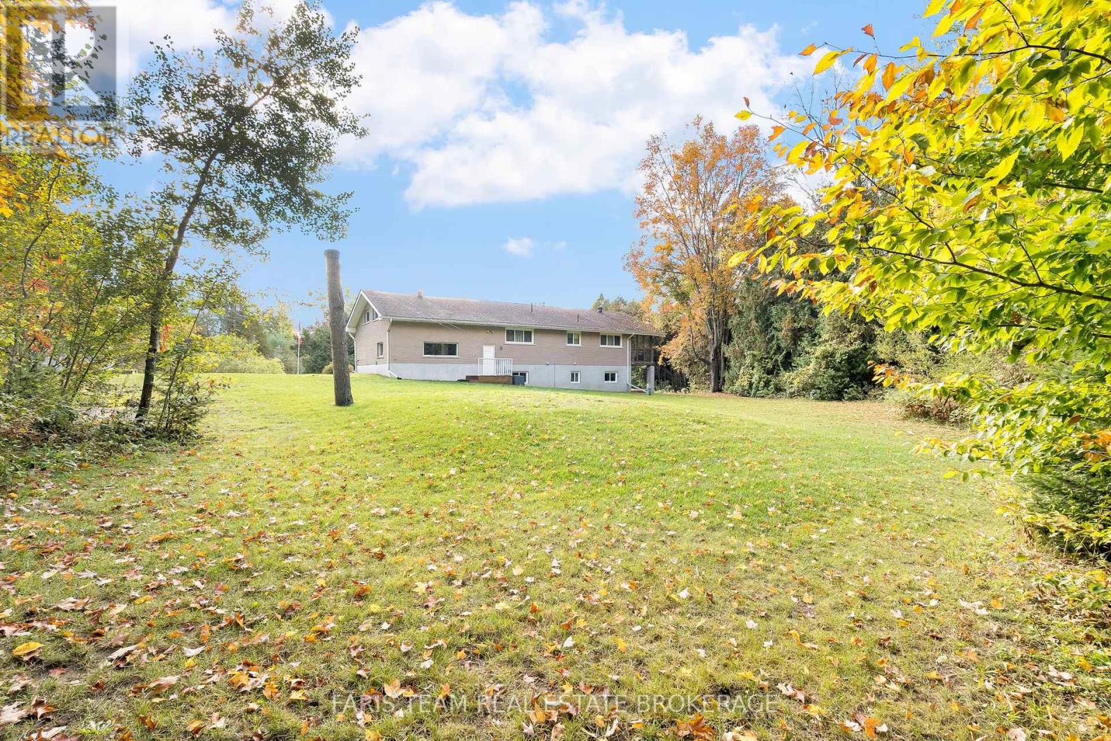 2826 Horseshoe Valley Road W, Springwater, Ontario  L0L 2K0 - Photo 30 - S12455978
