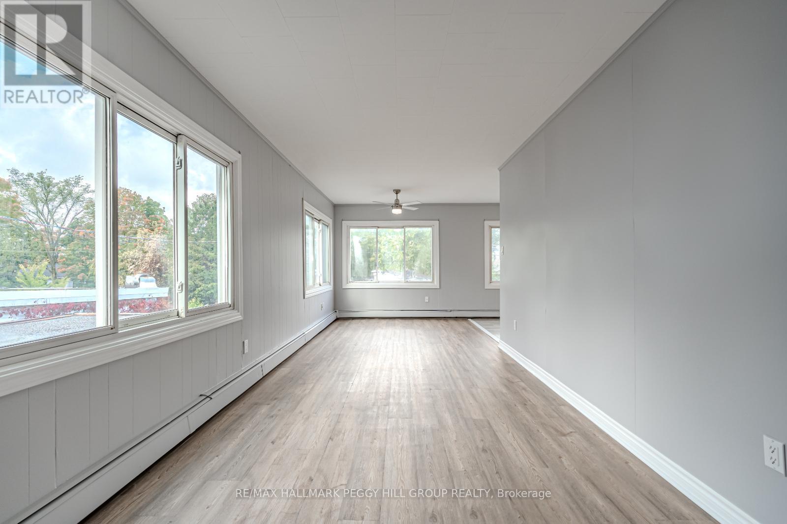 30 Queen Street W, Springwater, Ontario  L0L 1P0 - Photo 18 - S12455979