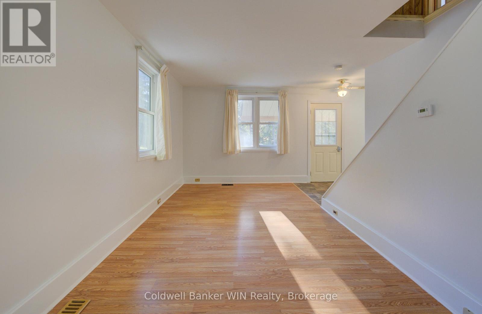 481 Birmingham Street W, Wellington North, Ontario  N0G 2L1 - Photo 7 - X12453527
