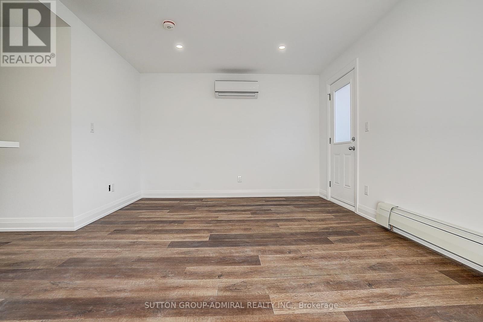 2 - 166 Vaughan Road, Toronto, Ontario  M6C 2M2 - Photo 5 - C12455201