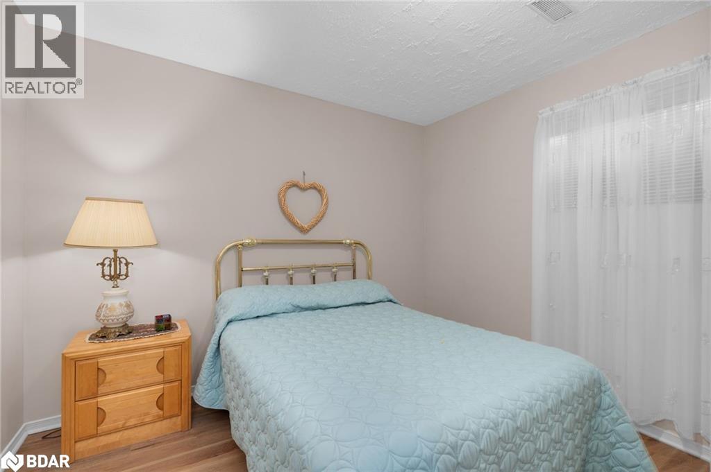 204 Dyer Drive, Wasaga Beach, Ontario  L9Z 1L9 - Photo 16 - 40778165