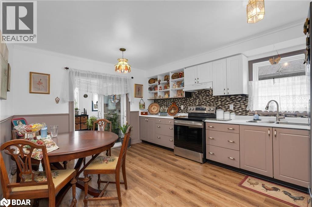 204 Dyer Drive, Wasaga Beach, Ontario  L9Z 1L9 - Photo 2 - 40778165