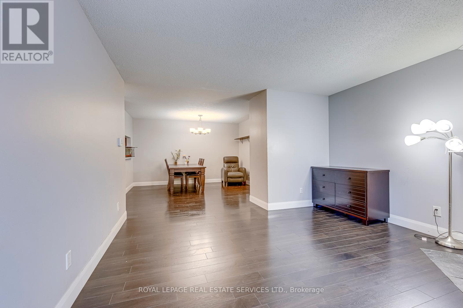 911 - 1450 Glen Abbey Gate, Oakville, Ontario  L6M 2V7 - Photo 12 - W12455936