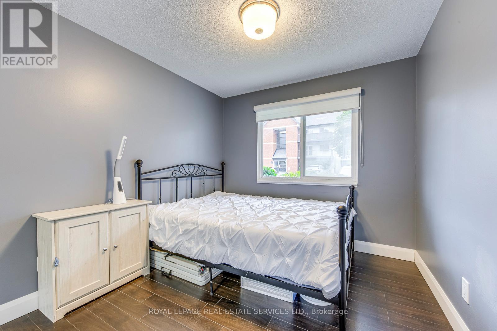 911 - 1450 Glen Abbey Gate, Oakville, Ontario  L6M 2V7 - Photo 24 - W12455936