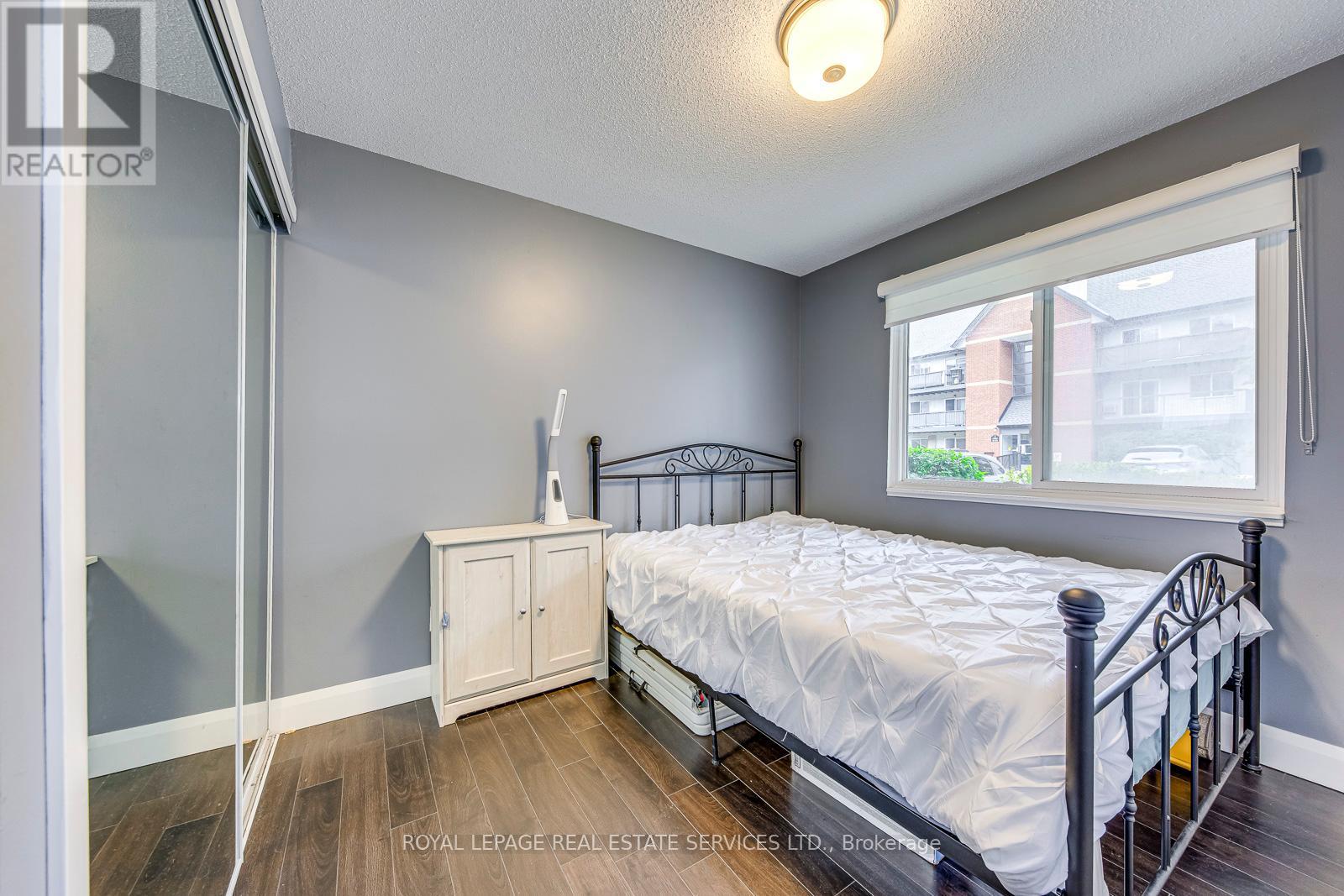 911 - 1450 Glen Abbey Gate, Oakville, Ontario  L6M 2V7 - Photo 25 - W12455936