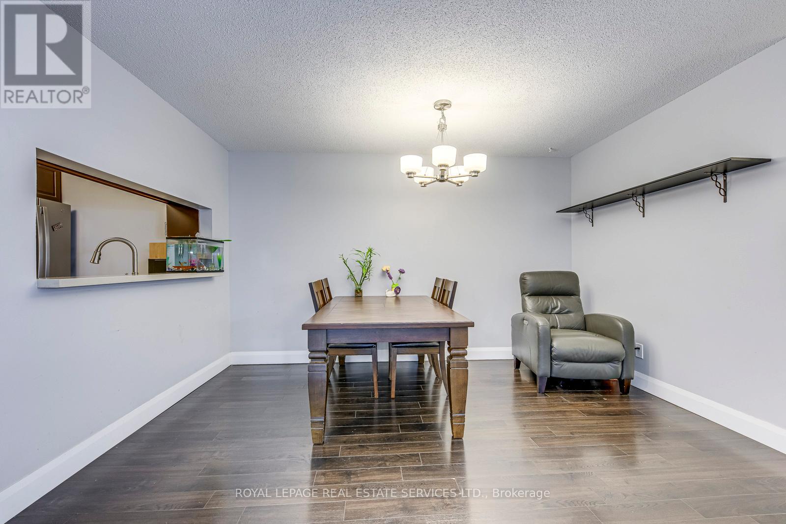 911 - 1450 Glen Abbey Gate, Oakville, Ontario  L6M 2V7 - Photo 6 - W12455936
