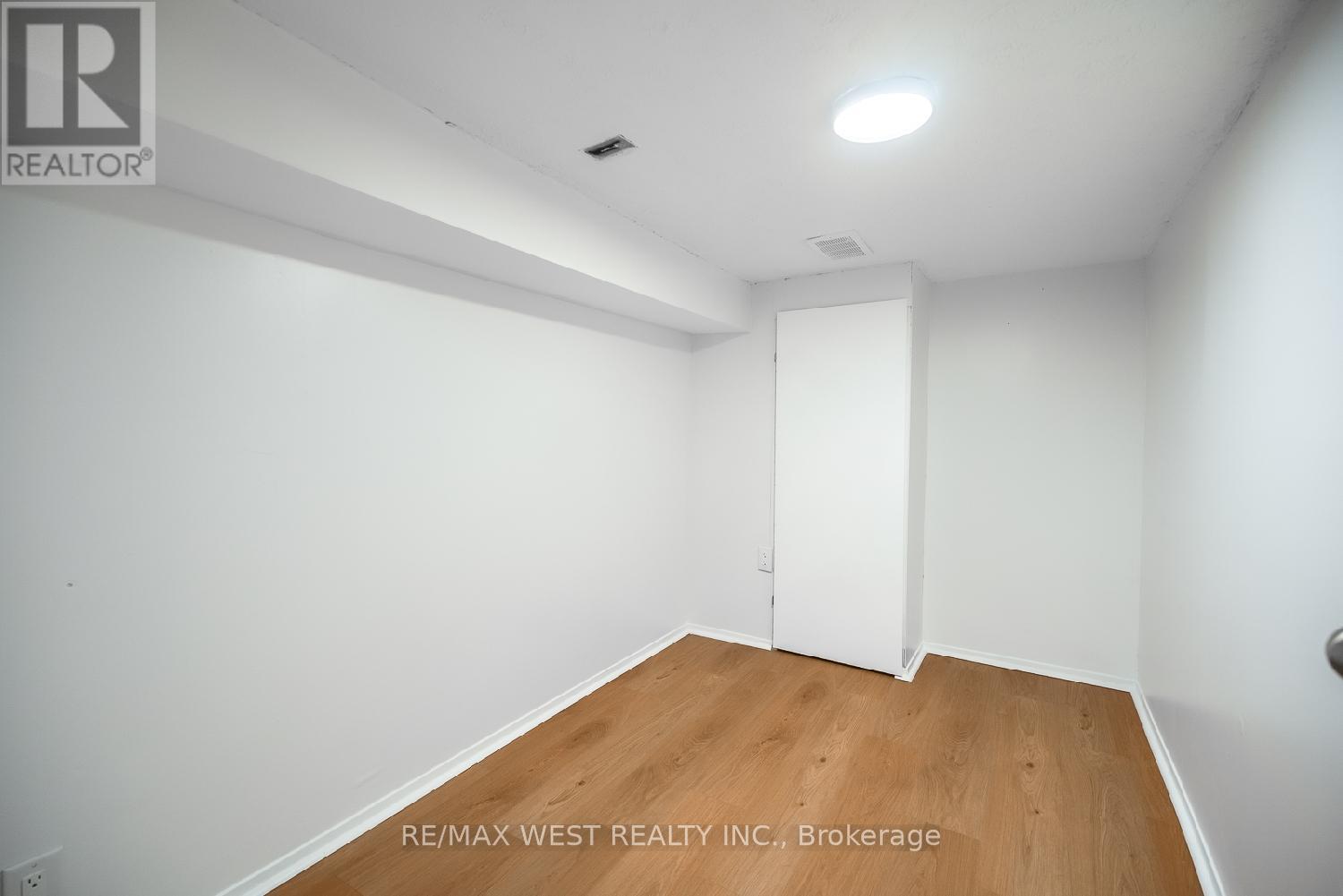Main - 108 Armstrong Avenue, Toronto, Ontario  M6H 1V8 - Photo 15 - W12455937