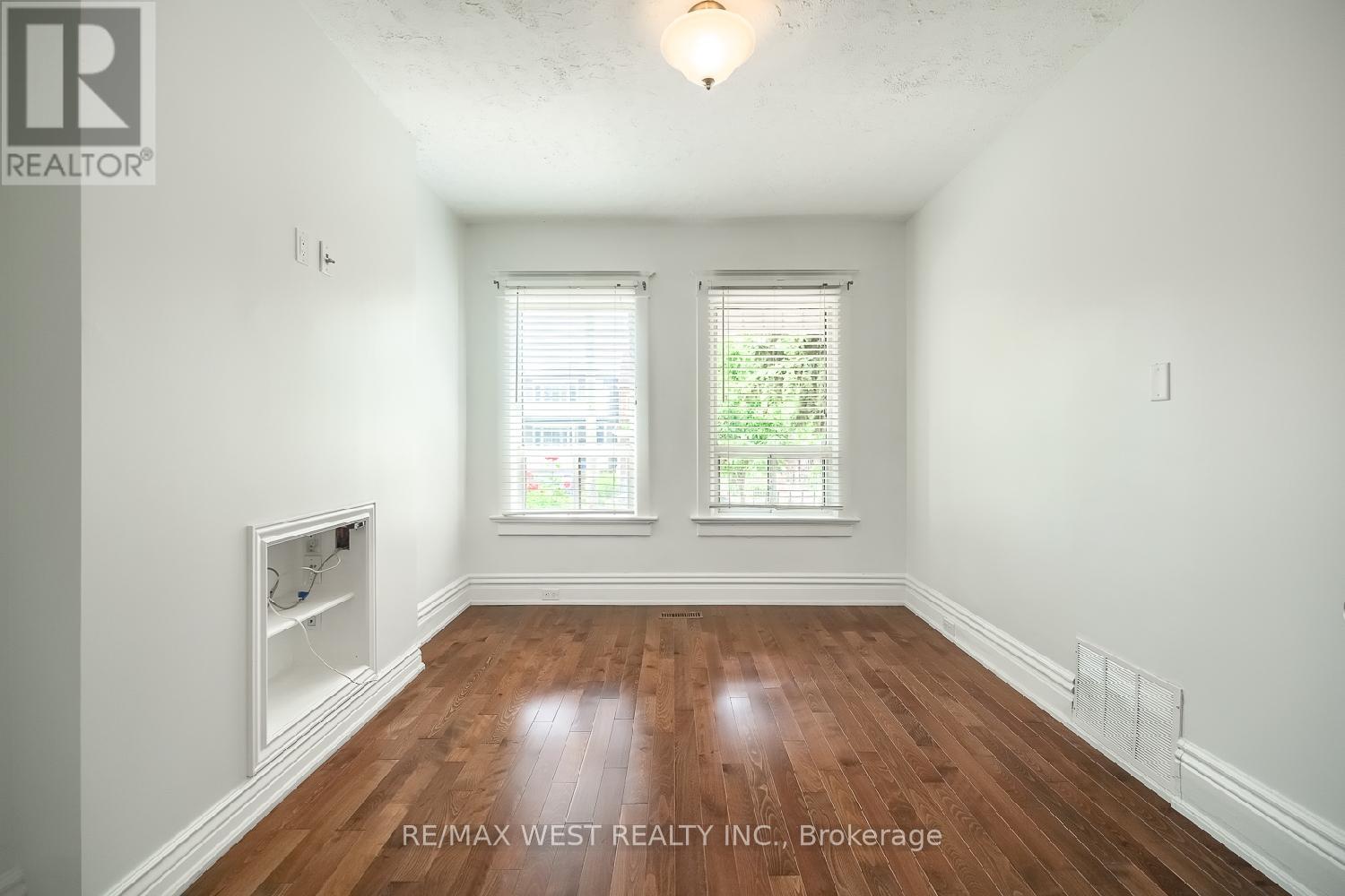 Main - 108 Armstrong Avenue, Toronto, Ontario  M6H 1V8 - Photo 7 - W12455937