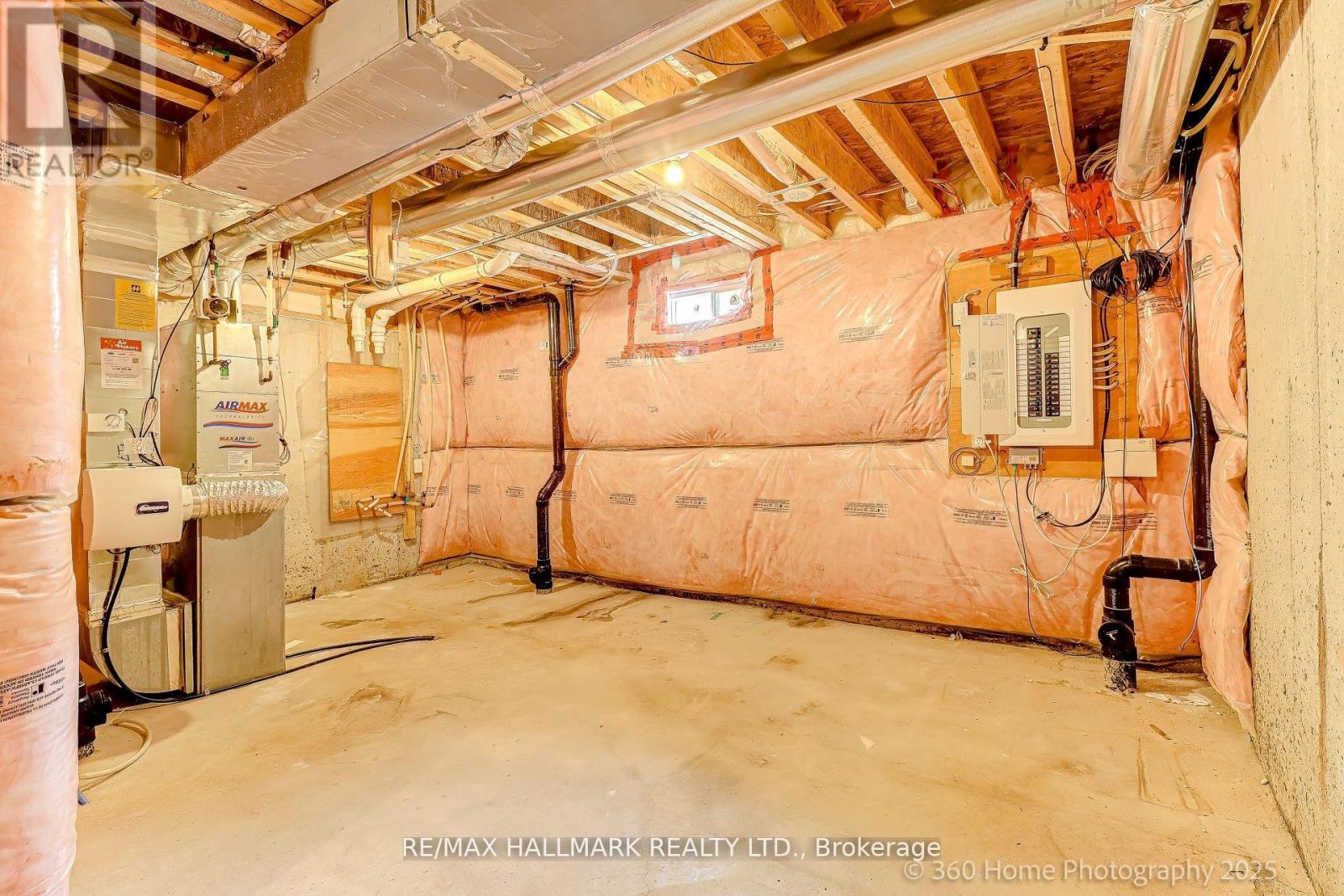 6 Aspen Hills Road, Brampton, Ontario  L6Y 6E3 - Photo 36 - W12455943