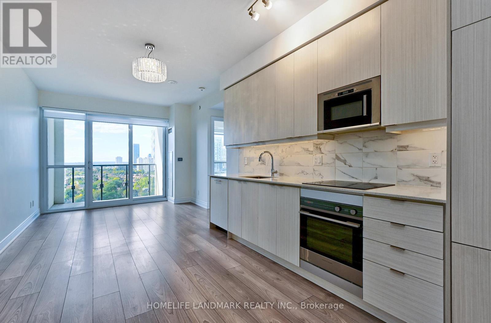 2109 - 36 Elm Drive W, Mississauga, Ontario  L5B 1L9 - Photo 4 - W12455962