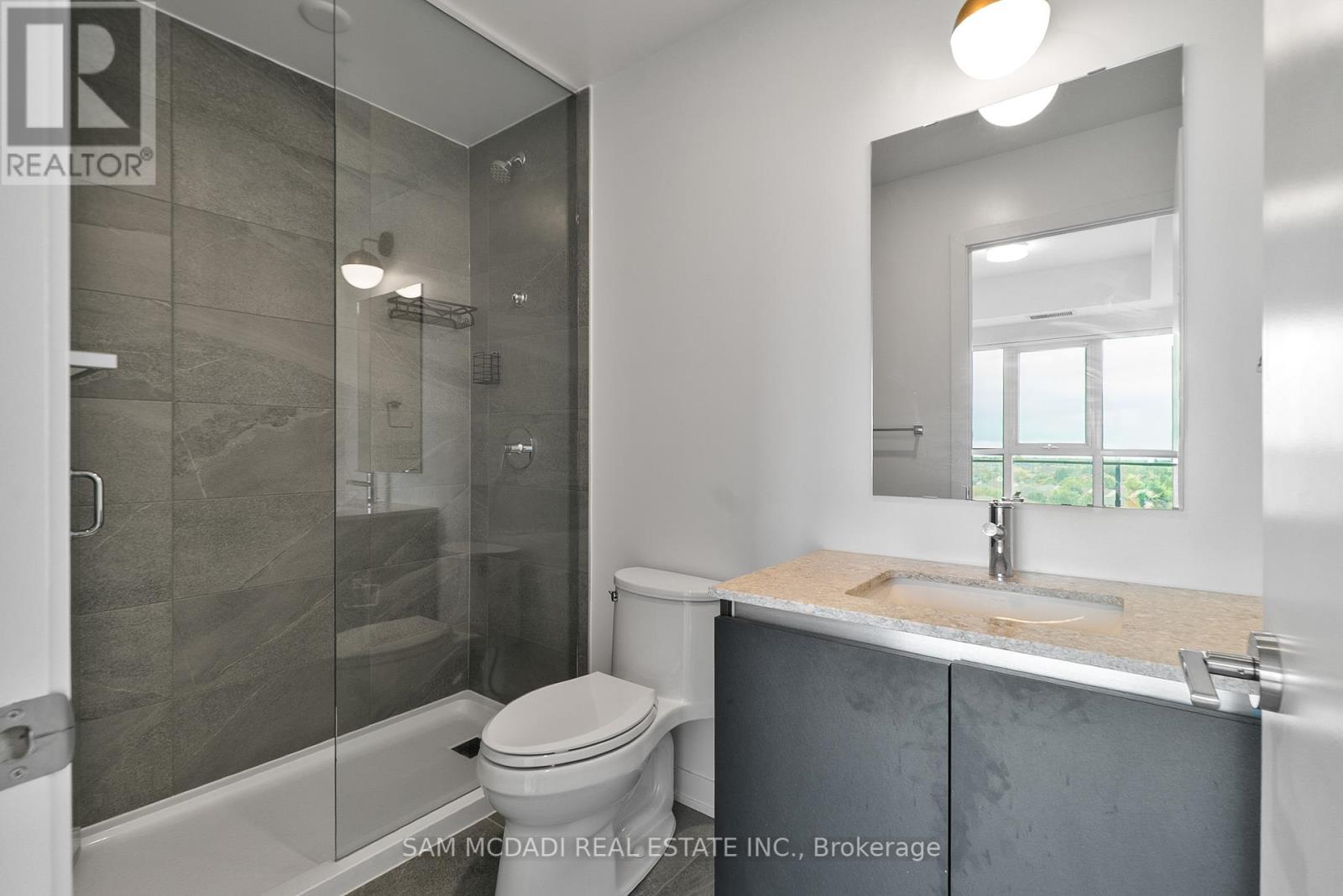 722 - 405 Dundas Street W, Oakville, Ontario  L6M 5P9 - Photo 14 - W12455974