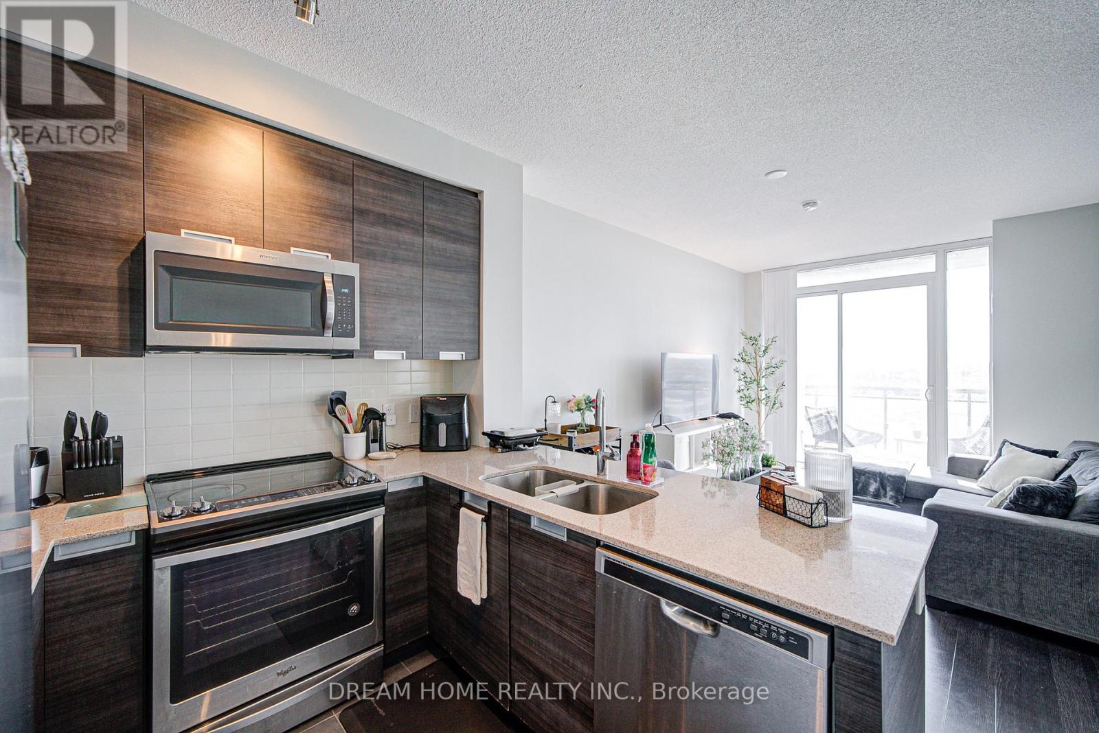 813 - 5033 Four Springs Avenue, Mississauga, Ontario  L5R 0G6 - Photo 10 - W12455981