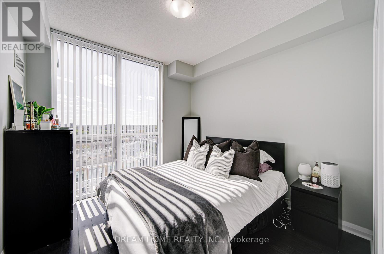 813 - 5033 Four Springs Avenue, Mississauga, Ontario  L5R 0G6 - Photo 16 - W12455981
