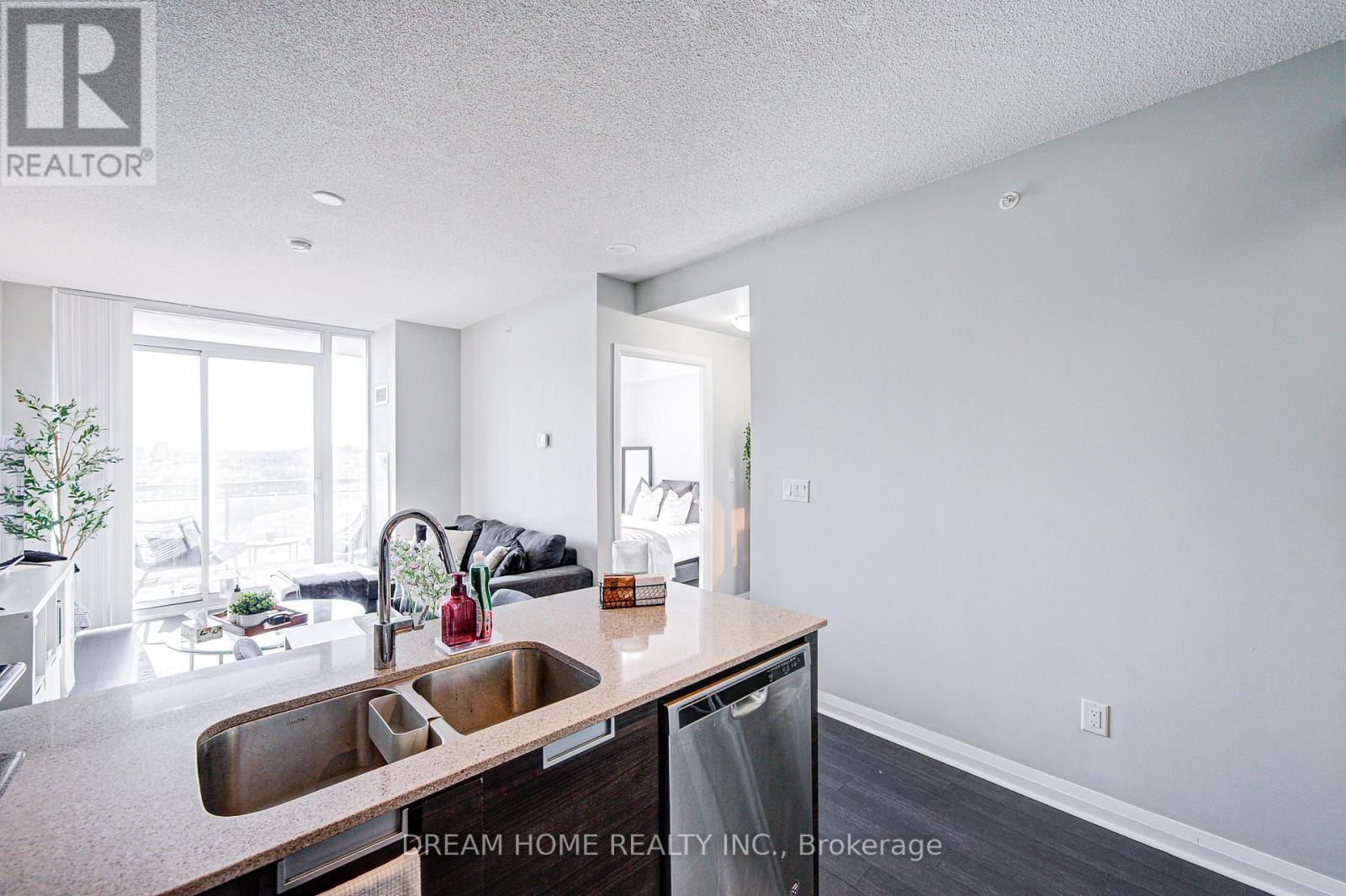813 - 5033 Four Springs Avenue, Mississauga, Ontario  L5R 0G6 - Photo 9 - W12455981