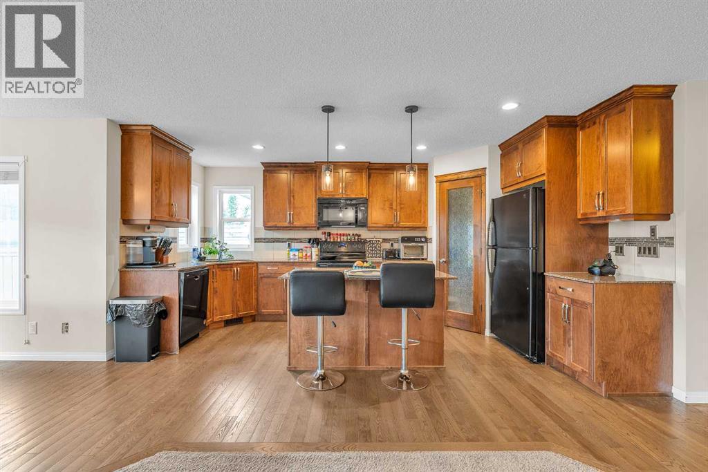 46 Walden Court Se, Calgary, Alberta  T2X 0N8 - Photo 7 - A2248363