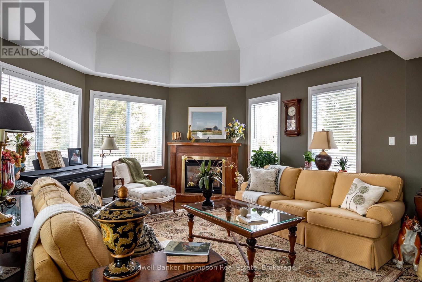 30 Deerfoot Trail, Huntsville, Ontario  P1H 0A6 - Photo 11 - X12456009