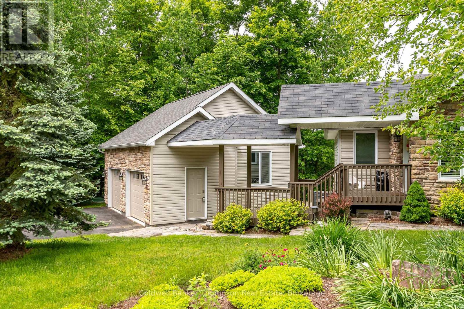 30 Deerfoot Trail, Huntsville, Ontario  P1H 0A6 - Photo 47 - X12456009