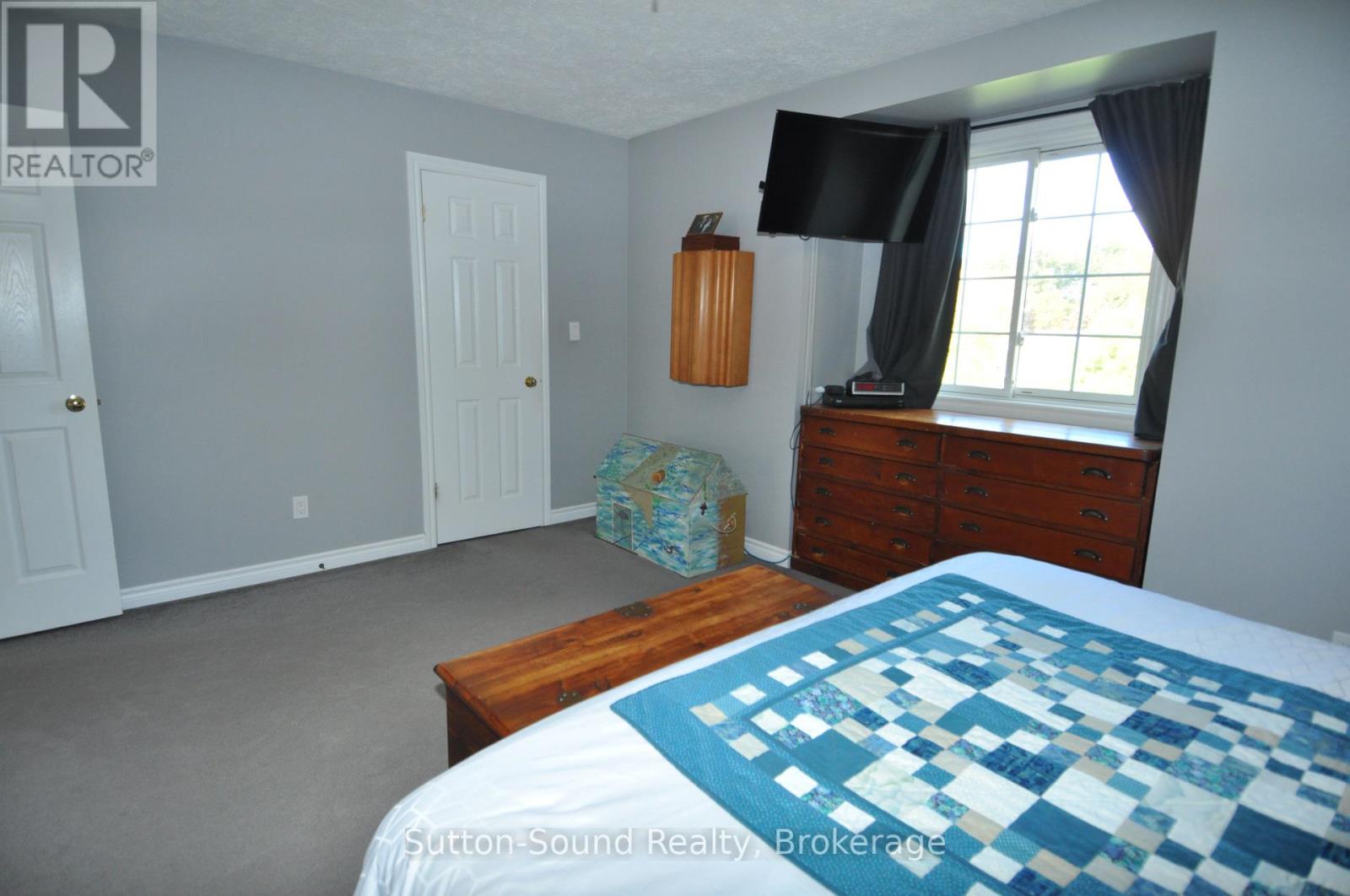 75 John Street, Arran-Elderslie, Ontario  N0H 2N0 - Photo 24 - X12456024