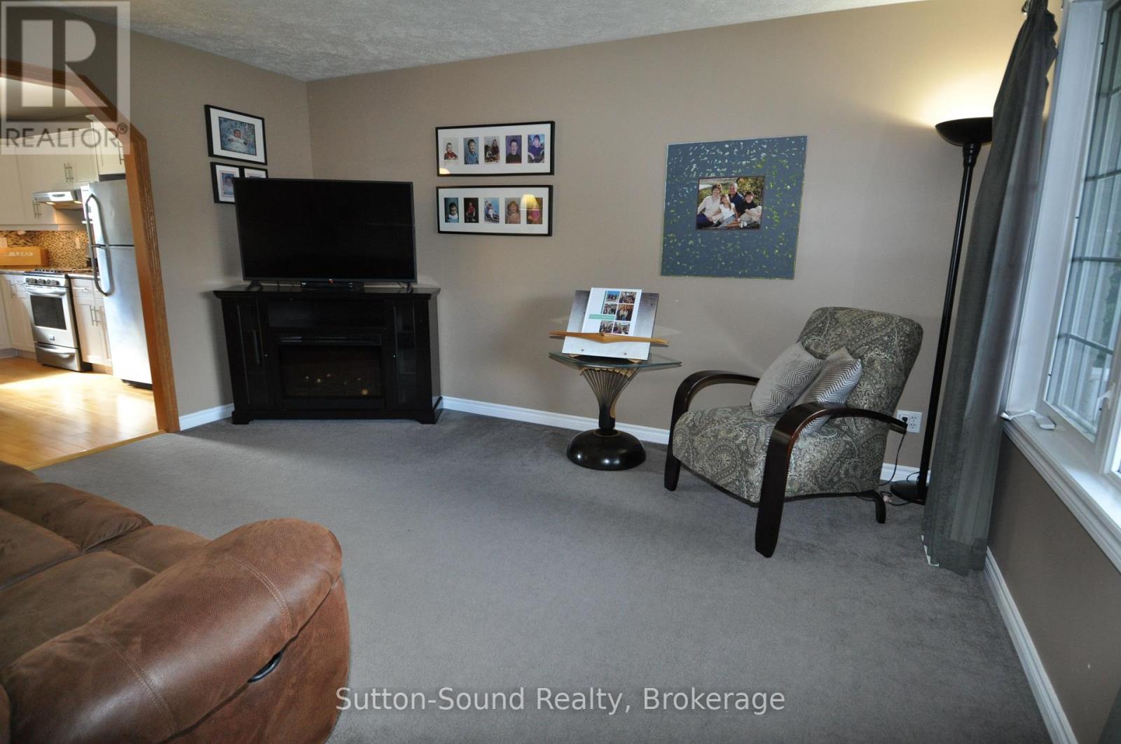 75 John Street, Arran-Elderslie, Ontario  N0H 2N0 - Photo 3 - X12456024