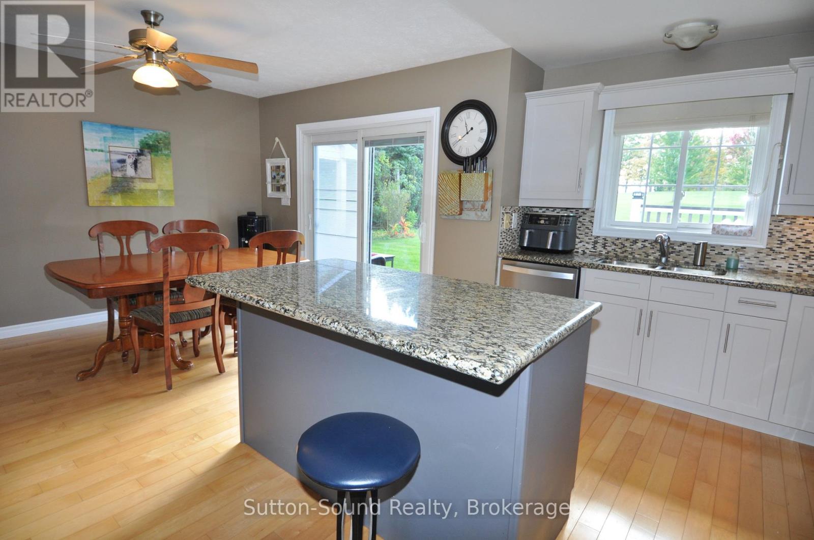 75 John Street, Arran-Elderslie, Ontario  N0H 2N0 - Photo 8 - X12456024