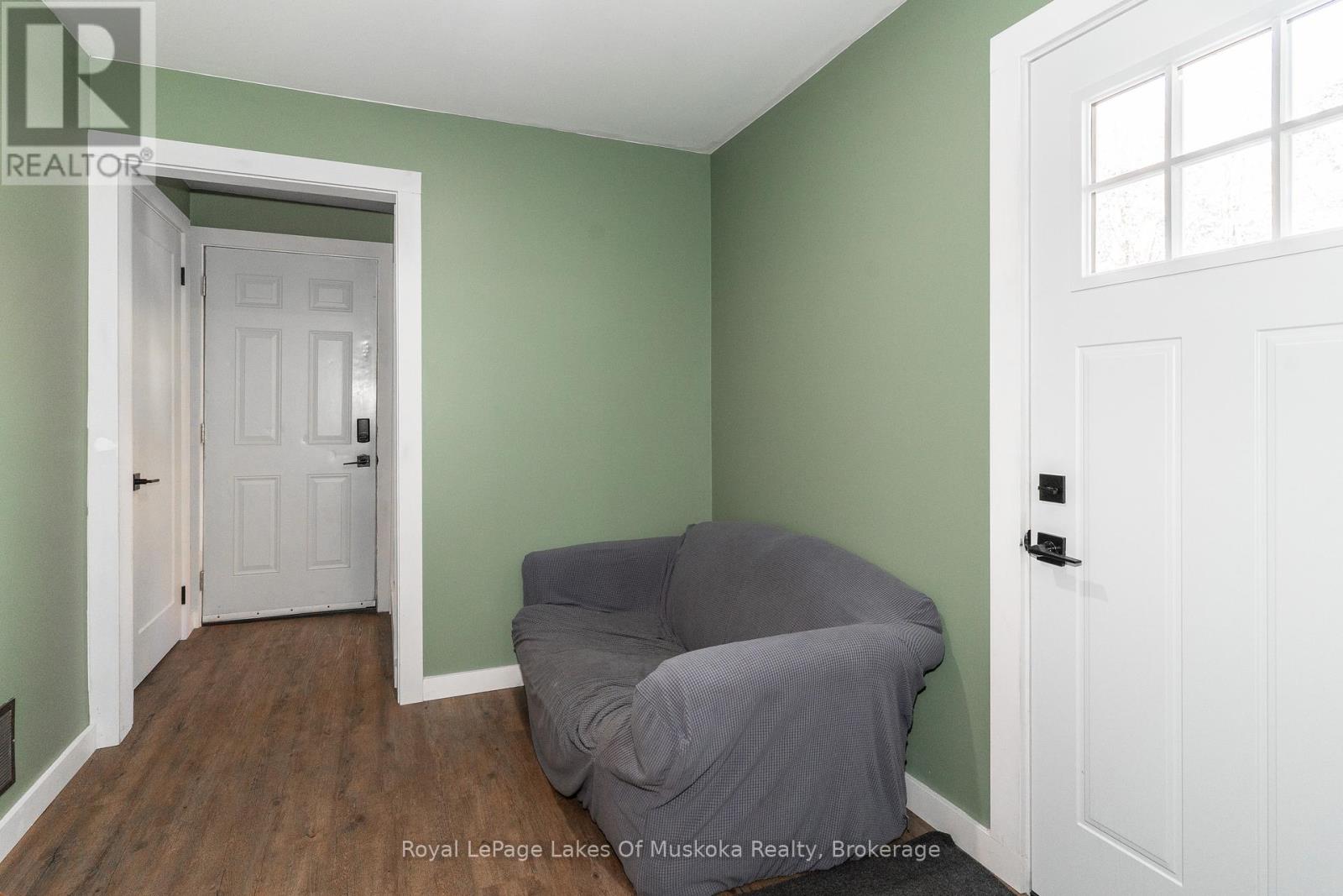 570 Pinedale Road, Gravenhurst (Muskoka (S)), Ontario  P1P 1M1 - Photo 15 - X12456032