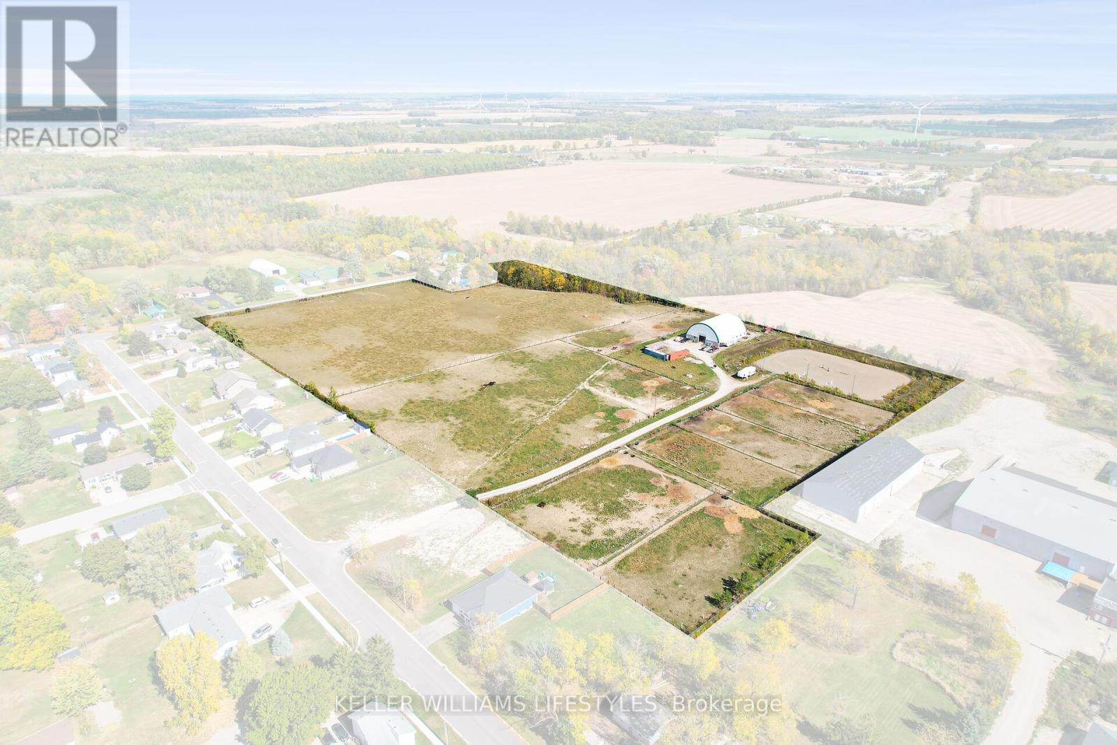 168 Elizabeth Street, Lambton Shores (Thedford), Ontario  N0M 2N0 - Photo 6 - X12456016