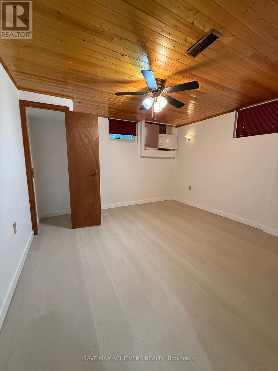Lower - 811 Dolph Street N, Cambridge, Ontario  N3H 2B6 - Photo 9 - X12455970