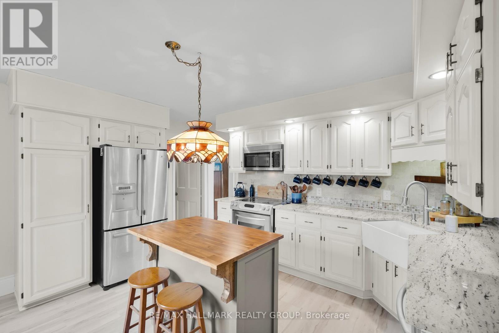 5952 Bains Road, Elizabethtown-Kitley, Ontario  K6V 5T5 - Photo 14 - X12456007