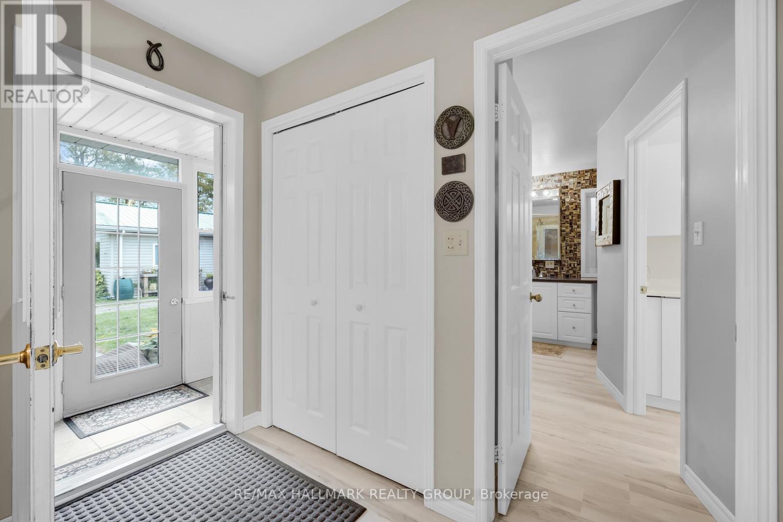 5952 Bains Road, Elizabethtown-Kitley, Ontario  K6V 5T5 - Photo 16 - X12456007