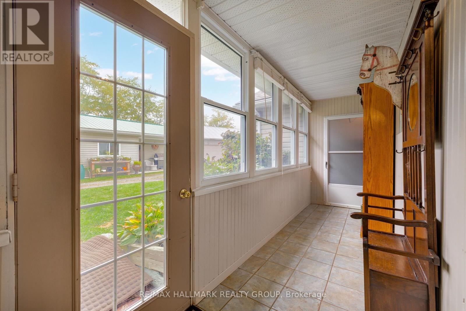 5952 Bains Road, Elizabethtown-Kitley, Ontario  K6V 5T5 - Photo 19 - X12456007
