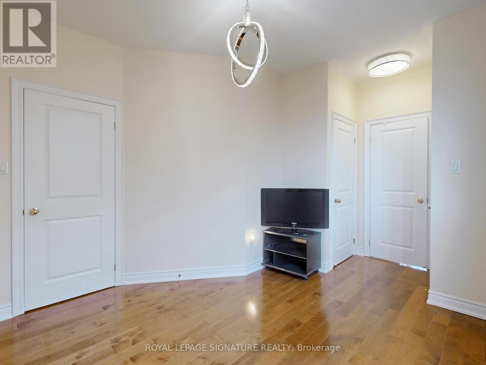 45 Jazz Drive, Vaughan, Ontario  L6A 4S3 - Photo 26 - N12392966