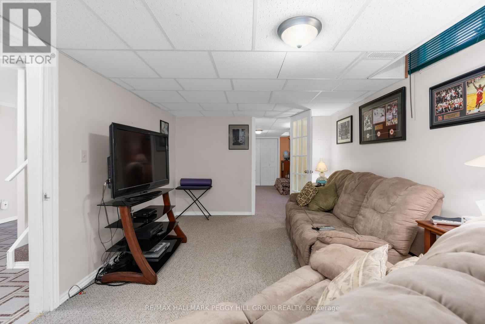 58 Mcdougall Drive, Barrie, Ontario  L4N 7H6 - Photo 22 - S12383586