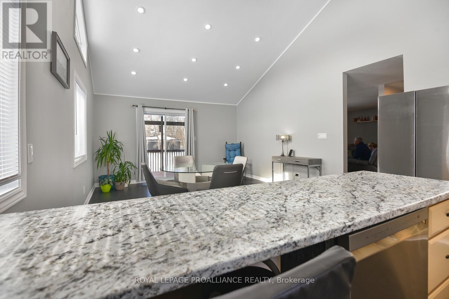11 Judy Place, Edwardsburgh/cardinal, Ontario  K0E 1E0 - Photo 17 - X12456026