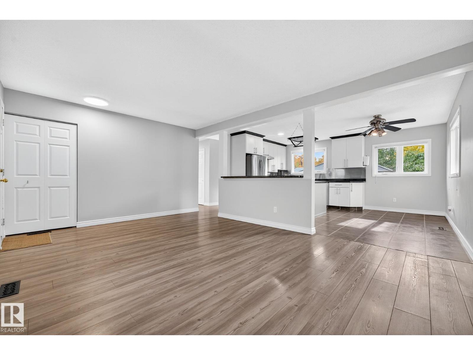 11423 35a Av Nw, Edmonton, Alberta  T6J 2G3 - Photo 11 - E4461427