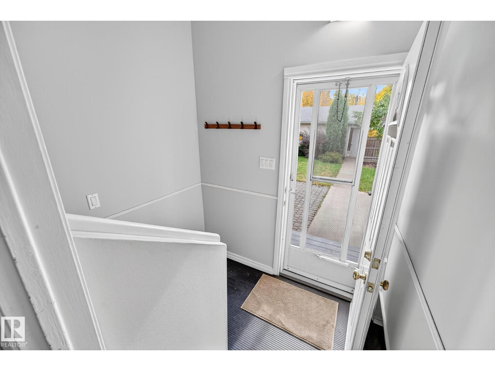 11423 35a Av Nw, Edmonton, Alberta  T6J 2G3 - Photo 21 - E4461427