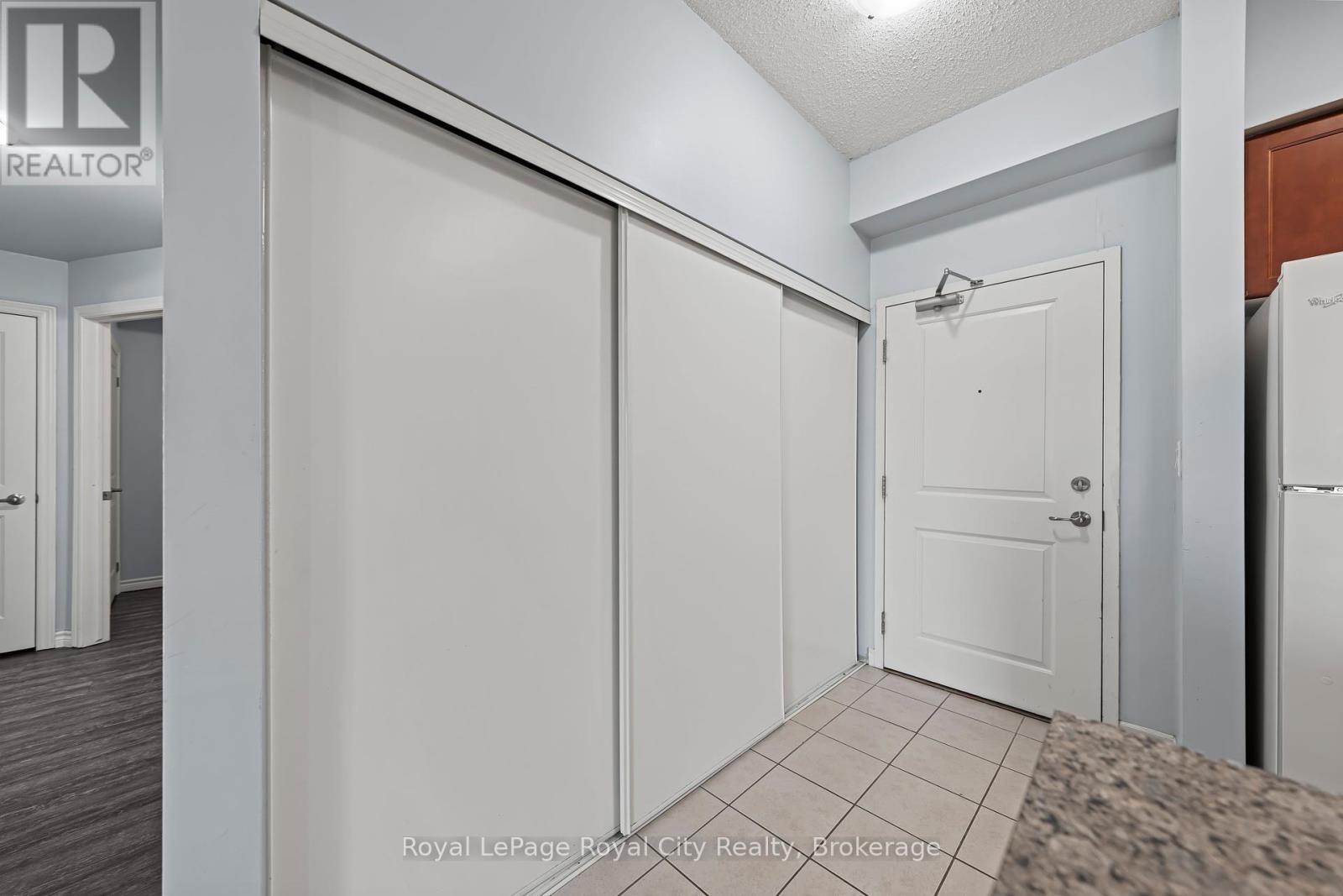 417 - 1077 Gordon Street S, Guelph, Ontario  N1G 0E3 - Photo 7 - X12446741