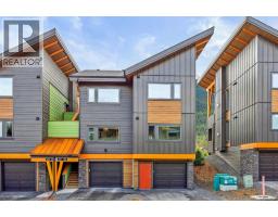 201H, 209 Stewart Creek Rise Three Sisters