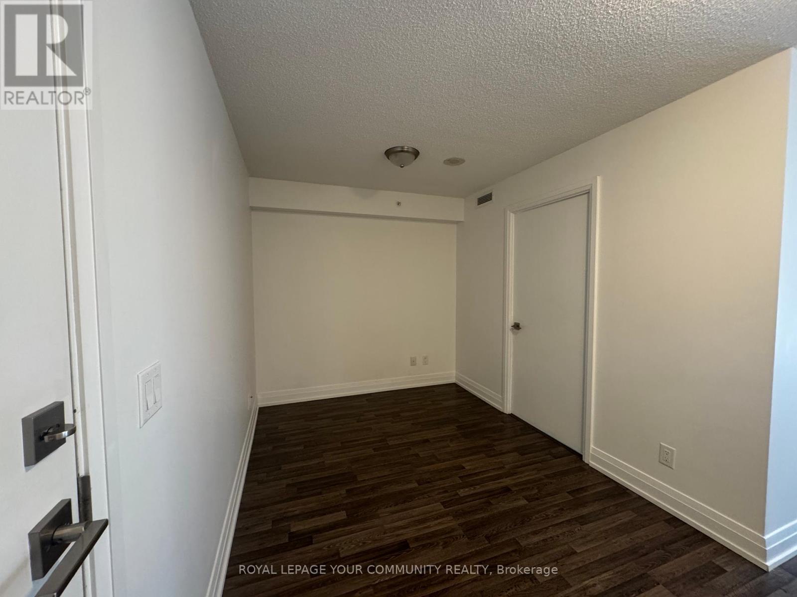 218w - 565 Wilson Avenue, Toronto, Ontario  M3N 5Y6 - Photo 5 - C12333062