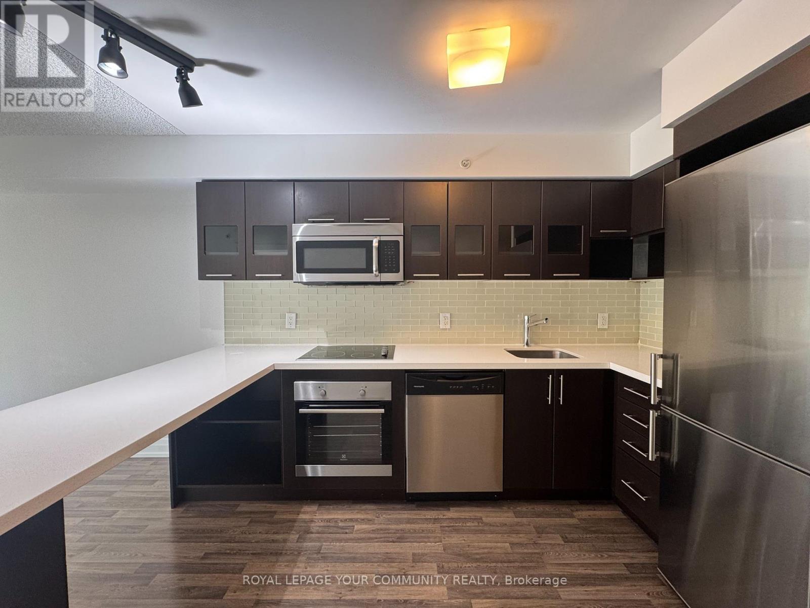 218w - 565 Wilson Avenue, Toronto, Ontario  M3N 5Y6 - Photo 8 - C12333062